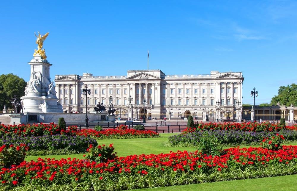 Buckingham Palace London - 30 Top-Rated Tourist Attractions and Things to Do in London - Planet Travel Advisor