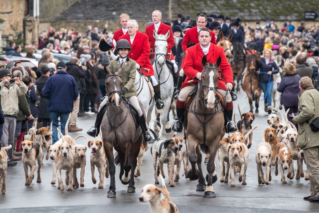 Boxing Day in England - Christmas Traditions in England - Planet Travel Advisor - planettraveladvisor.com Boxing Day in England - Christmas Traditions in England - Planet Travel Advisor - planettraveladvisor.com