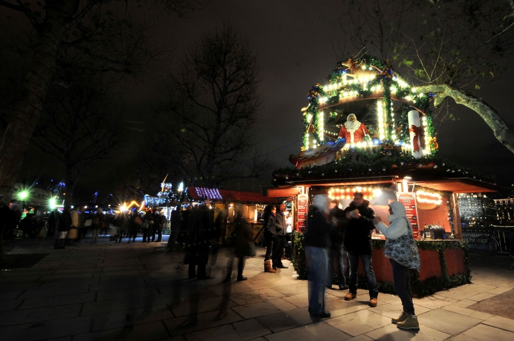 South Bank Winter Festival in London - Christmas Traditions in England - Planet Travel Advisor - planettraveladvisor.com South Bank Winter Festival in London - Christmas Traditions in England - Planet Travel Advisor - planettraveladvisor.com