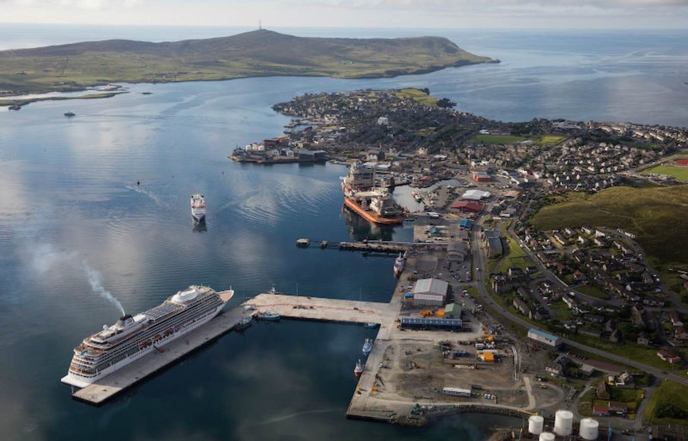 Cruise from Gutcher to Belmont in Scotland - Best Cruises Tours & Itineraries in England - Planet Travel Advisor Cruise from Gutcher to Belmont in Scotland - Best Cruises Tours & Itineraries in England - Planet Travel Advisor