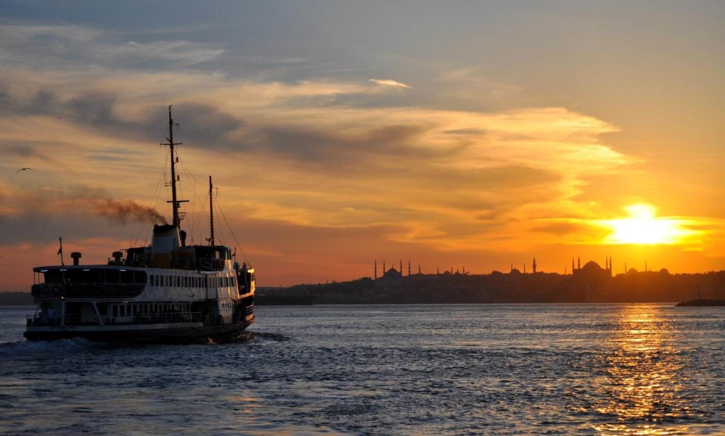 Enjoy Sunlight - Best Cruises Tours & Itineraries in England - Planet Travel Advisor Enjoy Sunlight - Best Cruises Tours & Itineraries in England - Planet Travel Advisor