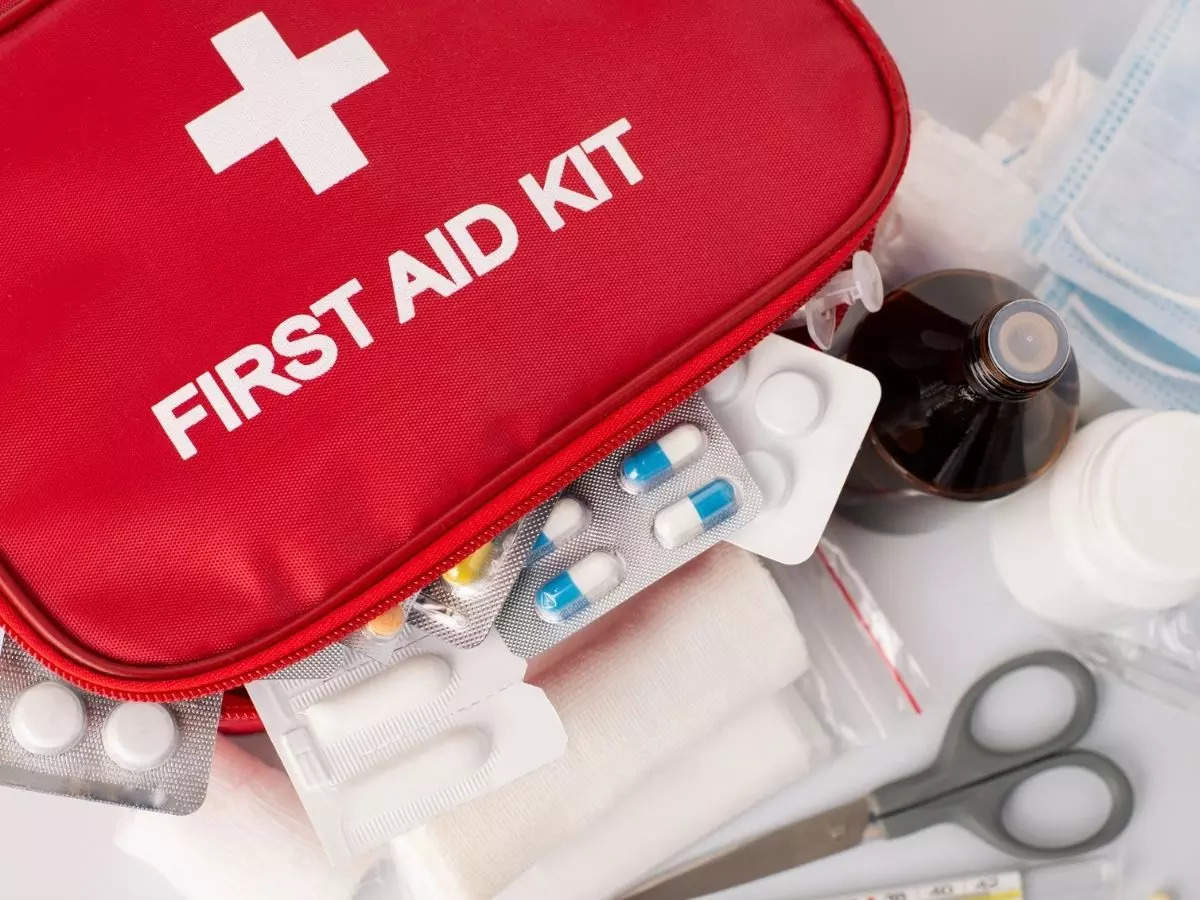 First Aid - Medical Services - Best England Travel Tips (New Advises) - Planet Travel Advisor First Aid - Medical Services - Best England Travel Tips (New Advises) - Planet Travel Advisor