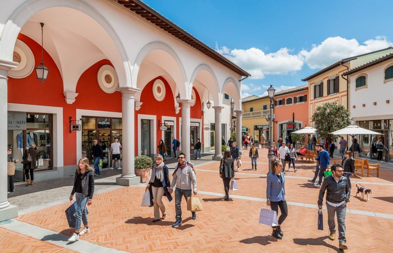 Barberino Designer Outlet Shopping Place in Italy - Top Europe Shopping Places - Planet Travel Advisor Barberino Designer Outlet Shopping Place in Italy - Top Europe Shopping Places - Planet Travel Advisor