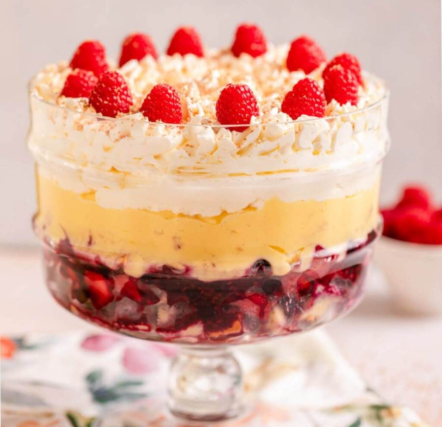 English Trifle - Traditional British Foods - Planet Travel Advisor English Trifle - Traditional British Foods - Planet Travel Advisor