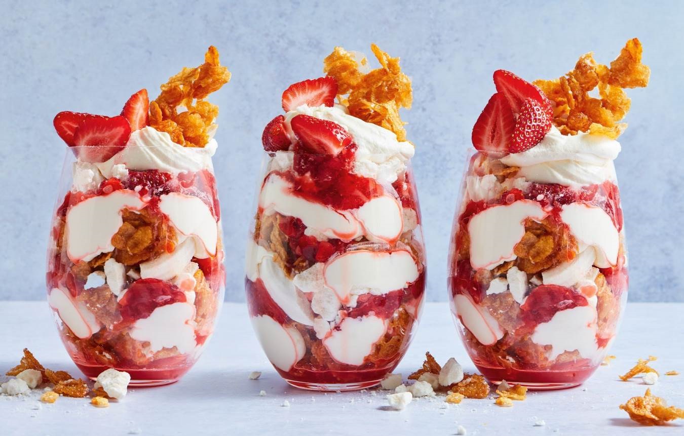 Eton Mess - Traditional British Foods - Planet Travel Advisor Eton Mess - Traditional British Foods - Planet Travel Advisor