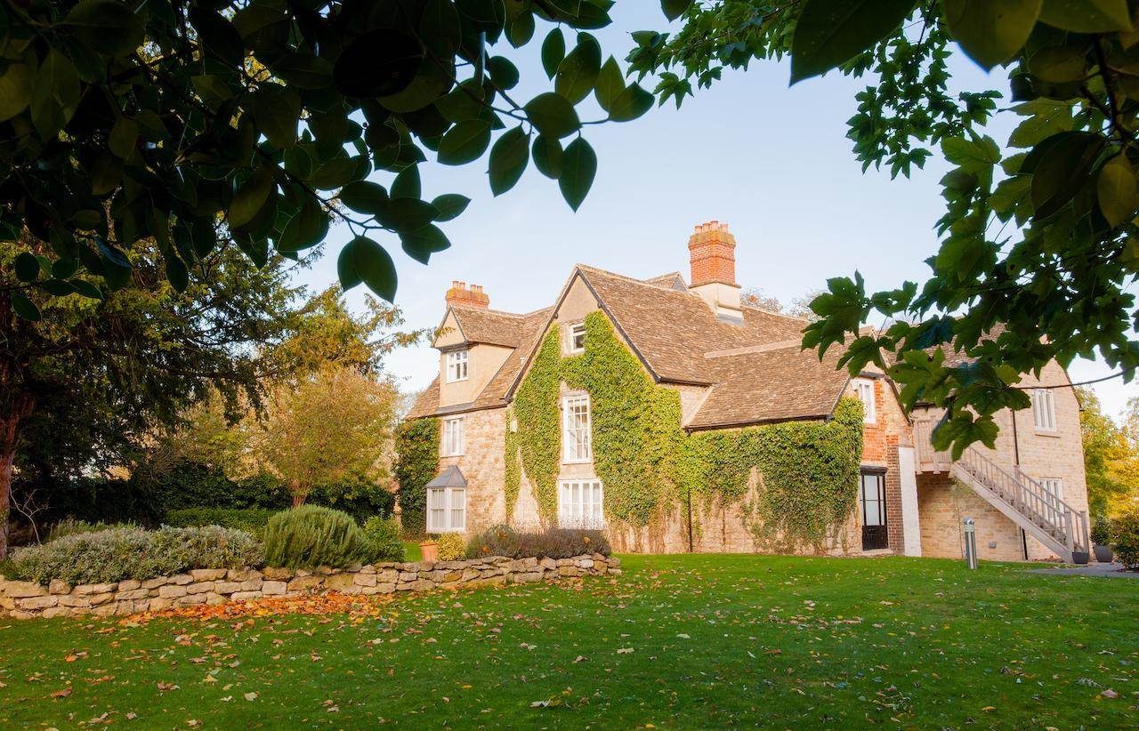 Oxford Spires Four Pillars - Best Hotels in England to Book - Planet Travel Advisor