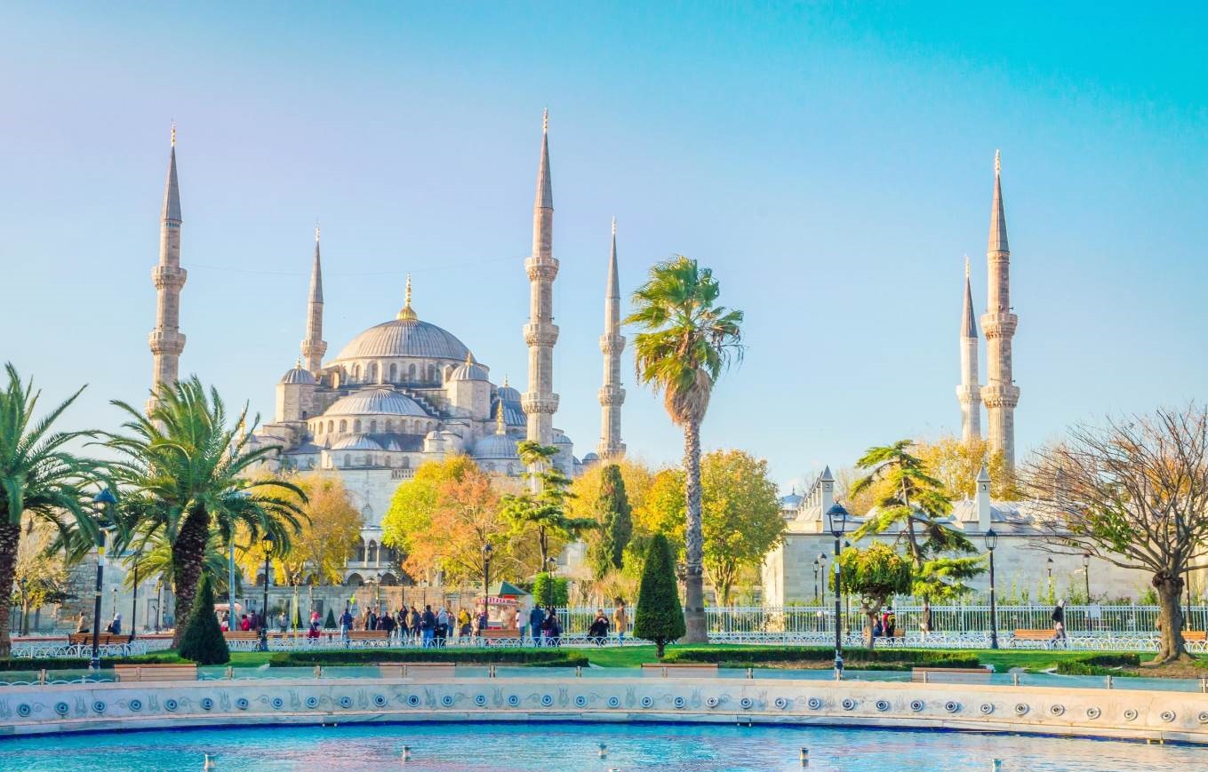 Blue Mosque - Attractions to Visit in Europe - Europe Travel Guide - Planet Travel Advisor Blue Mosque - Attractions to Visit in Europe - Europe Travel Guide - Planet Travel Advisor
