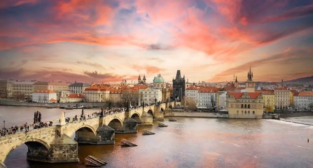 Charles Bridge - Attractions to Visit in Europe - Europe Travel Guide - Planet Travel Advisor Charles Bridge - Attractions to Visit in Europe - Europe Travel Guide - Planet Travel Advisor