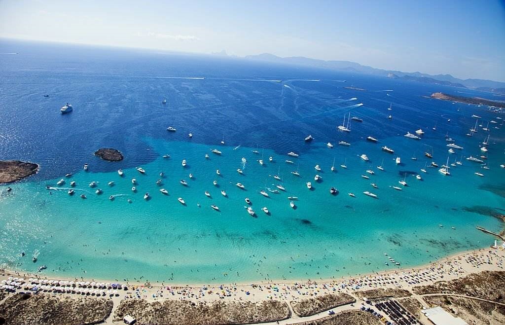 Ses Illetes Beach - Attractions to Visit in Europe - Europe Travel Guide - Planet Travel Advisor Ses Illetes Beach - Attractions to Visit in Europe - Europe Travel Guide - Planet Travel Advisor