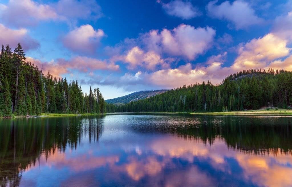 Mt. Bachelor - Best Places to Visit in Oregon in Winter - Planet Travel Advisor Mt. Bachelor - Best Places to Visit in Oregon in Winter - Planet Travel Advisor