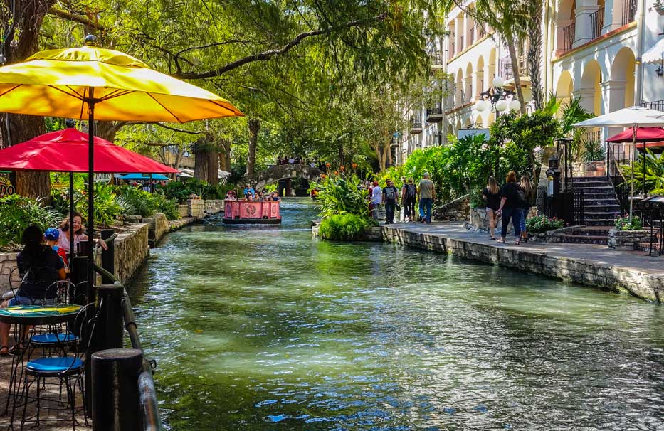 San Antonio River Walk in USA - 41 Top-Rated Attractions & Things to Do in USA - Planet Travel Advisor