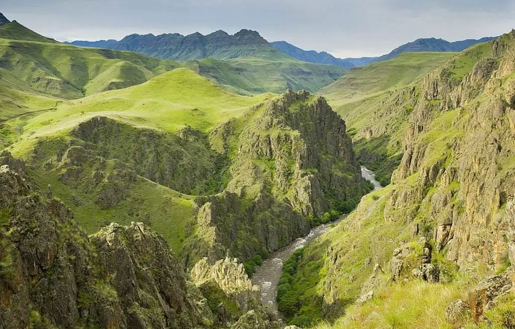 Hells Canyon National Recreation Area USA - Natural Attractions in USA - Planet Travel Advisor