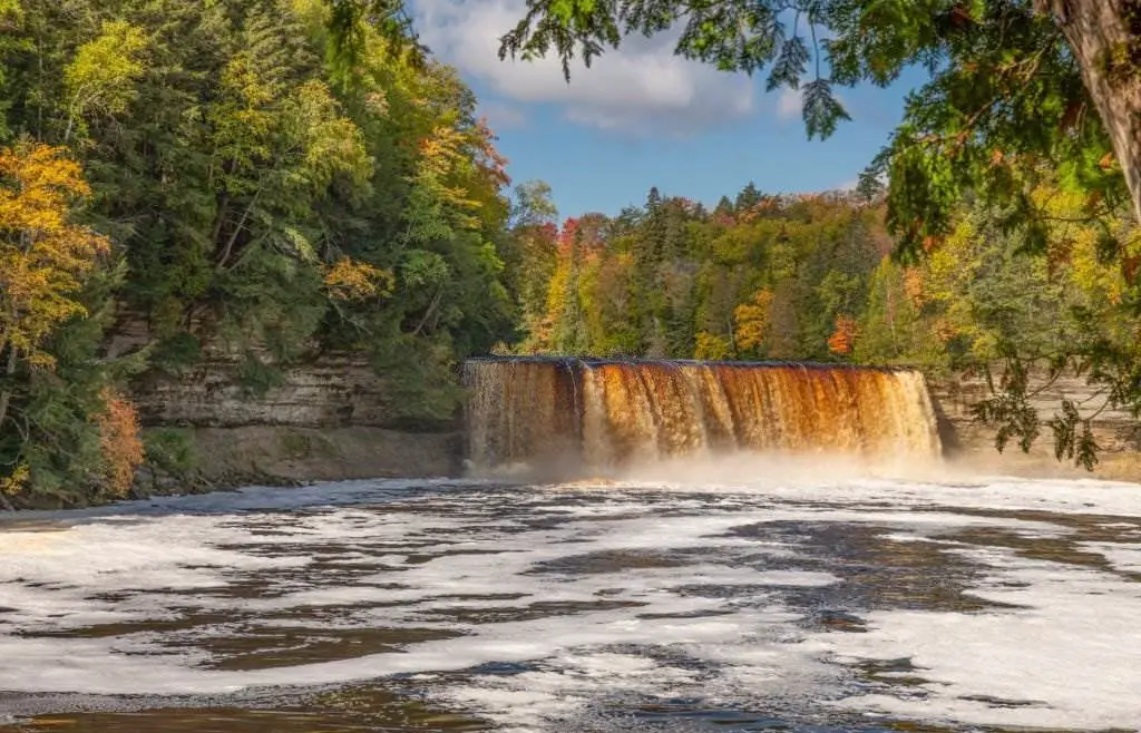 Tahquamenon Falls State Parks Lower Falls - Natural Attractions in USA - Planet Travel Advisor