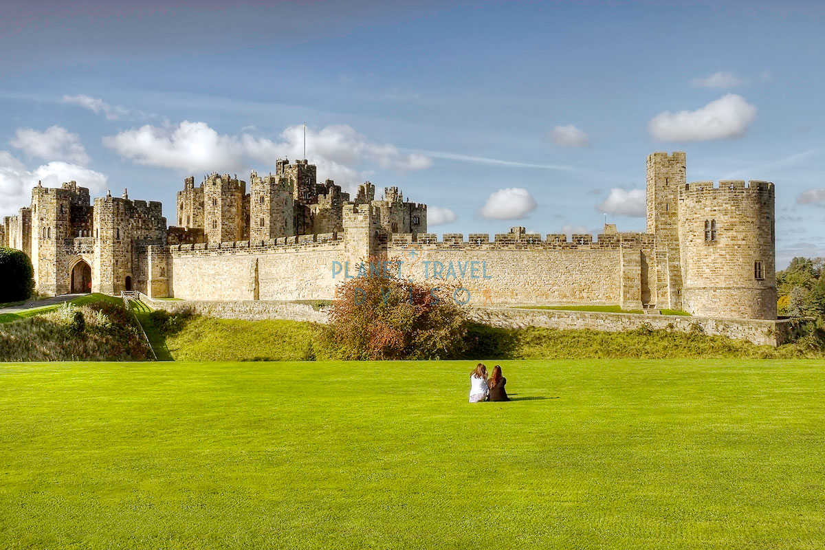 Alnwick Castle - Castles and Palaces in England - Planet Travel Advisor Alnwick Castle - Castles and Palaces in England - Planet Travel Advisor