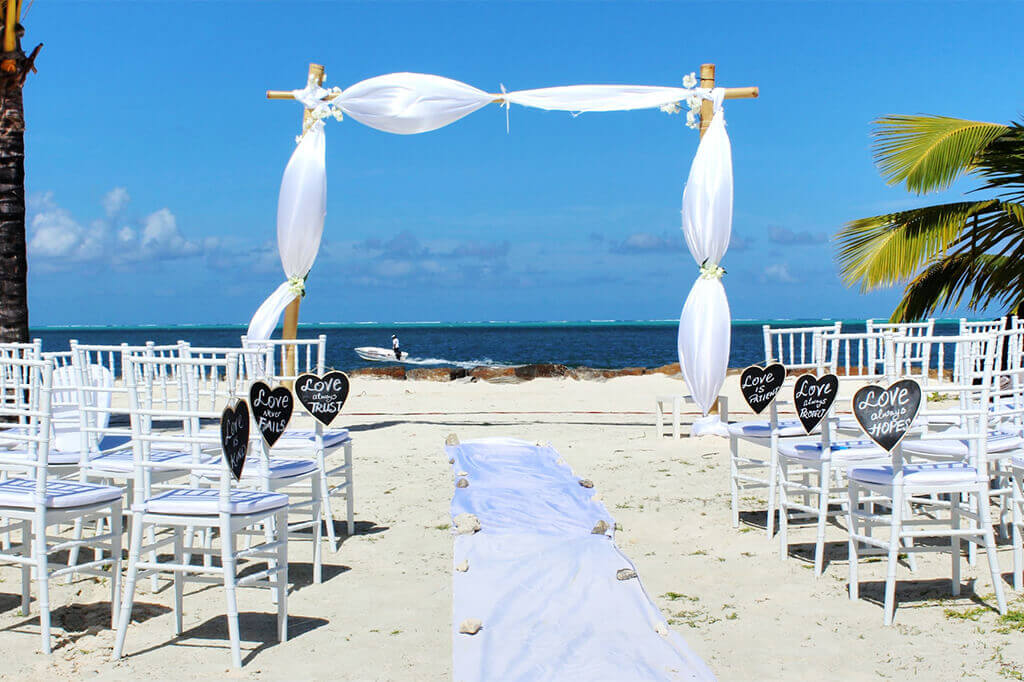 Italy-Best Beaches in Europe for Weddings Italy-Best Beaches in Europe for Weddings