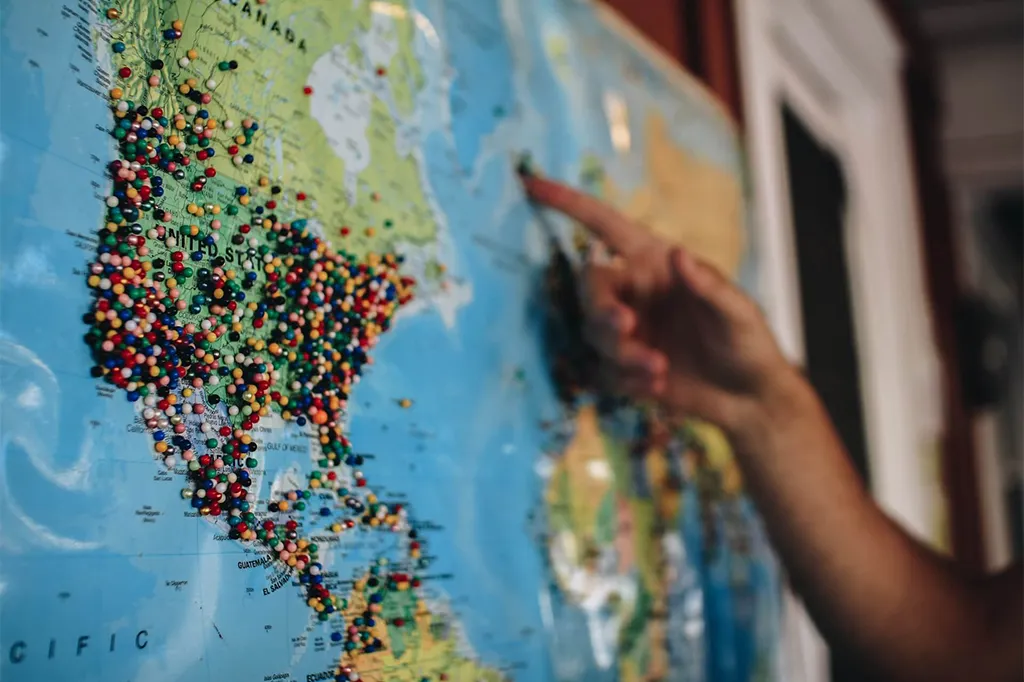 Use online travel agencies - Best Time for Booking Hotels Prices - Planet Travel Advisor