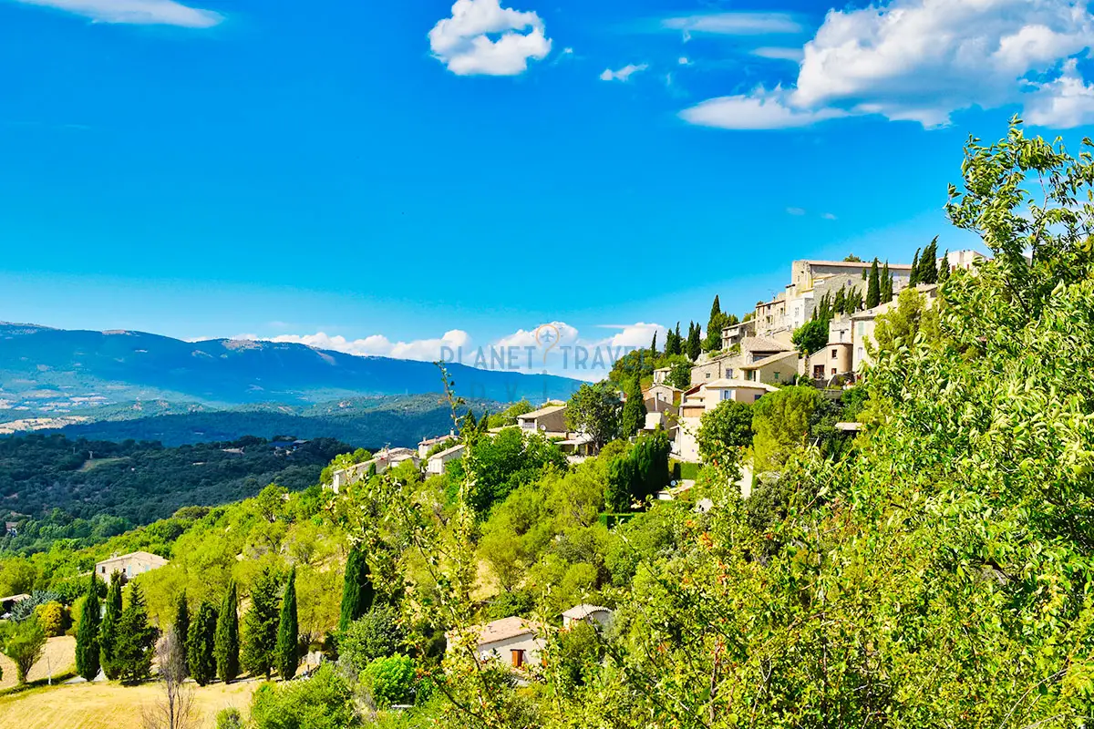 Luberon - Best Places to Visit in France - Planet Travel Advisor Luberon - Best Places to Visit in France - Planet Travel Advisor
