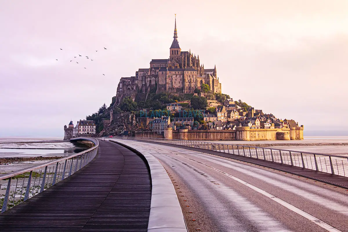 Mont-Saint-Michel - Best Places to Visit in France - Planet Travel Advisor Mont-Saint-Michel - Best Places to Visit in France - Planet Travel Advisor