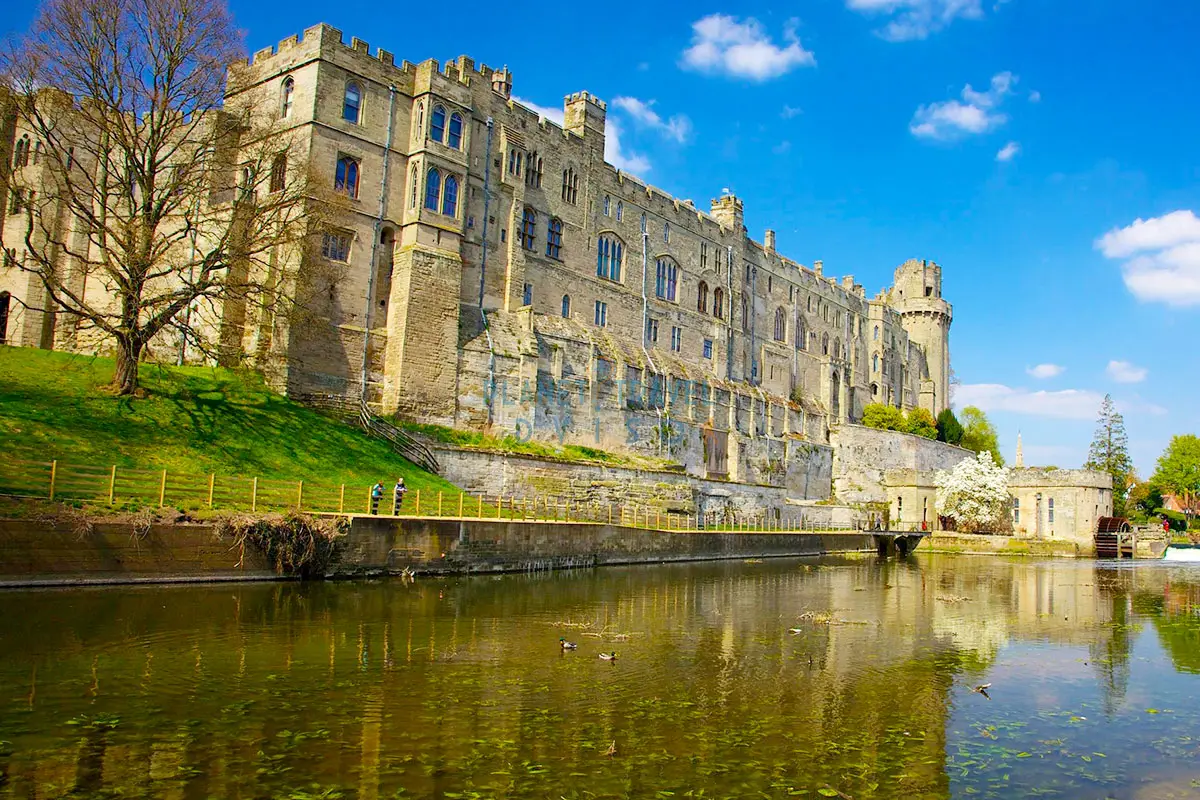 Warwick Castle History - Planet Travel Advisor Warwick Castle History - Planet Travel Advisor