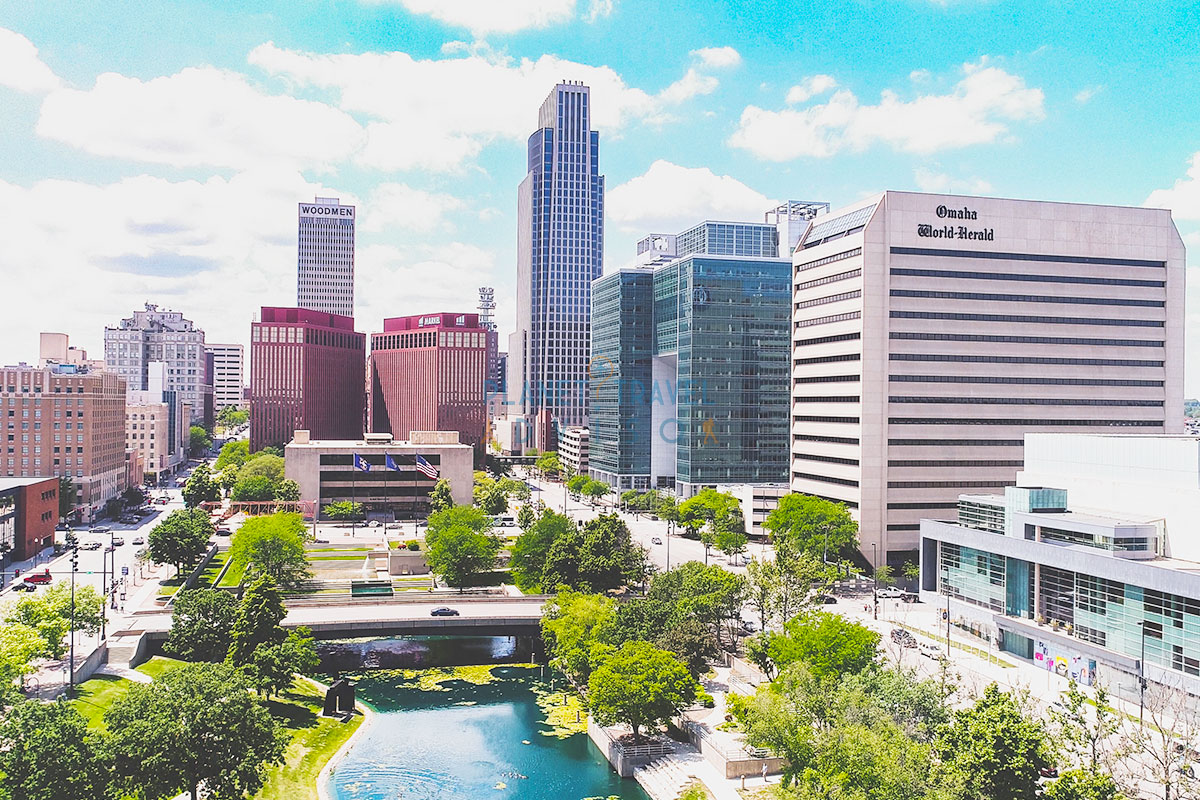 Gene Leahy Mall, Omaha - Planet Travel Advisor Gene Leahy Mall, Omaha - Planet Travel Advisor