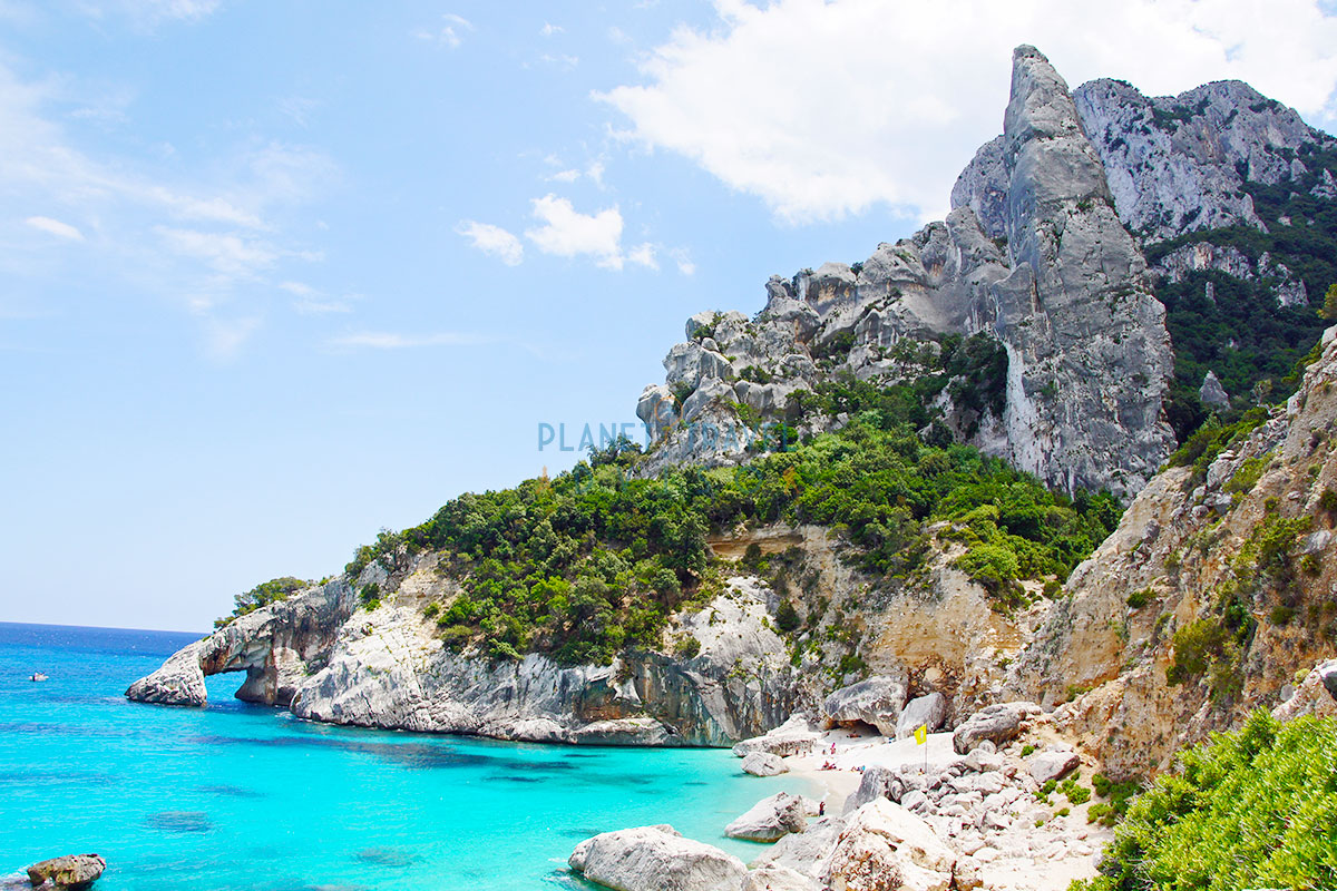 Cala Goloritzé, Sardinia, Italy - Planet Travel Advisor Cala Goloritzé, Sardinia, Italy - Planet Travel Advisor