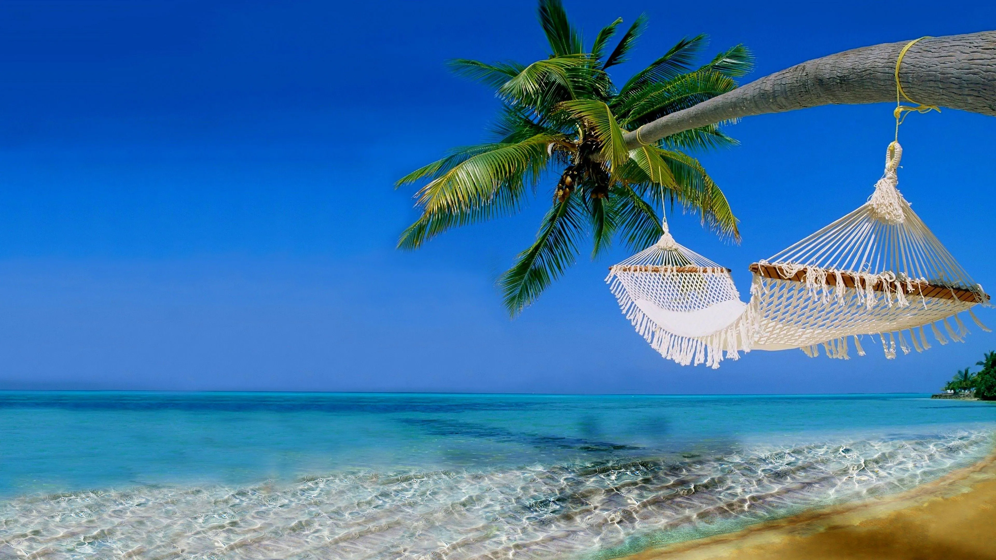 Hawaii - USA - Where to Travel in December - Planet Travel Advisor