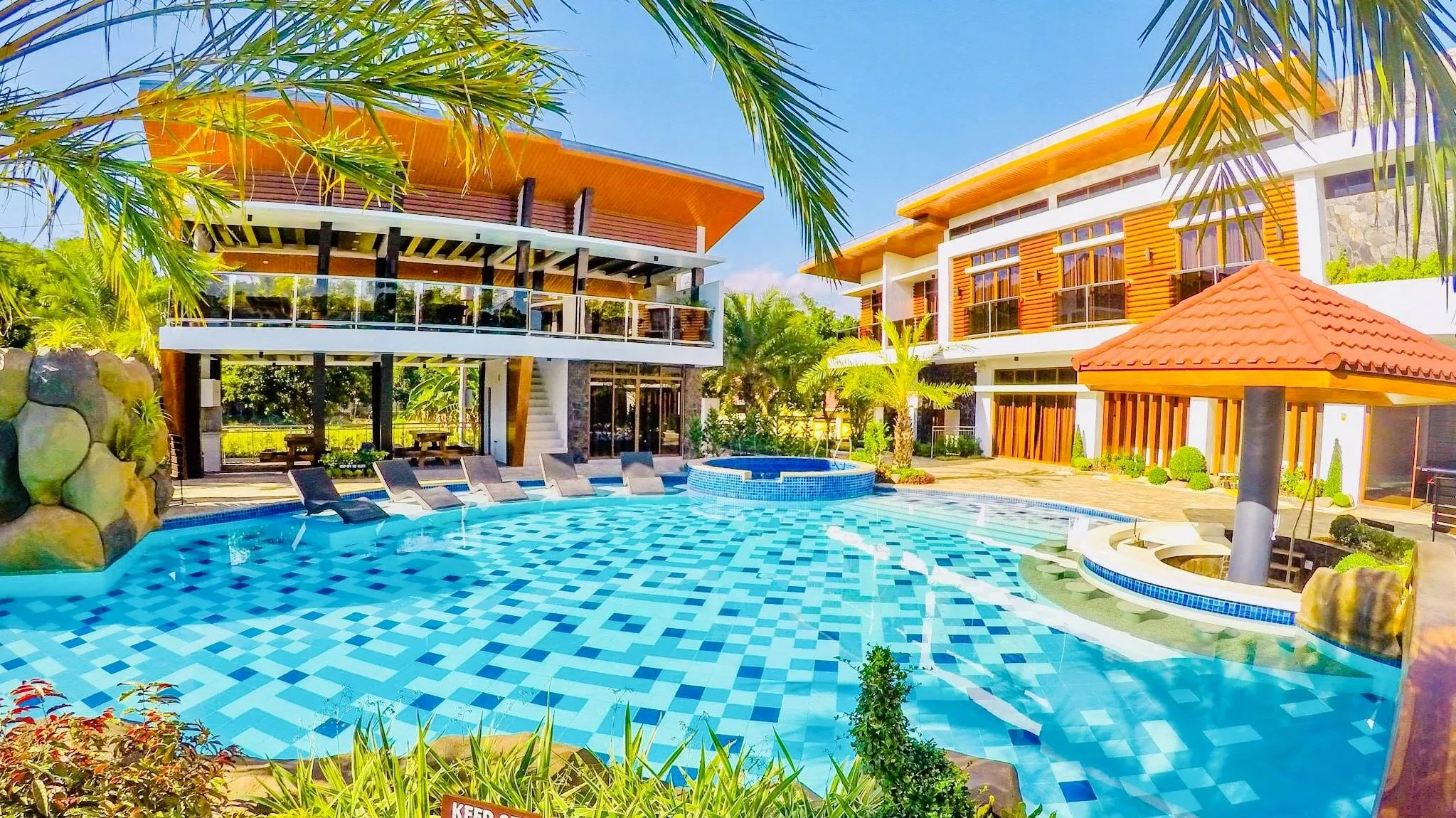 Calinisan Resort Hotel Inc - Where to Travel in December - Planet Travel Advisor