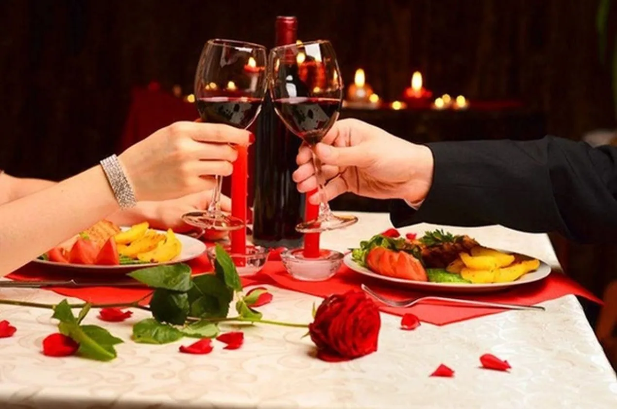 Food and Drink Experiences to Enjoy in December - Where to Travel in December - Planet Travel Advisor