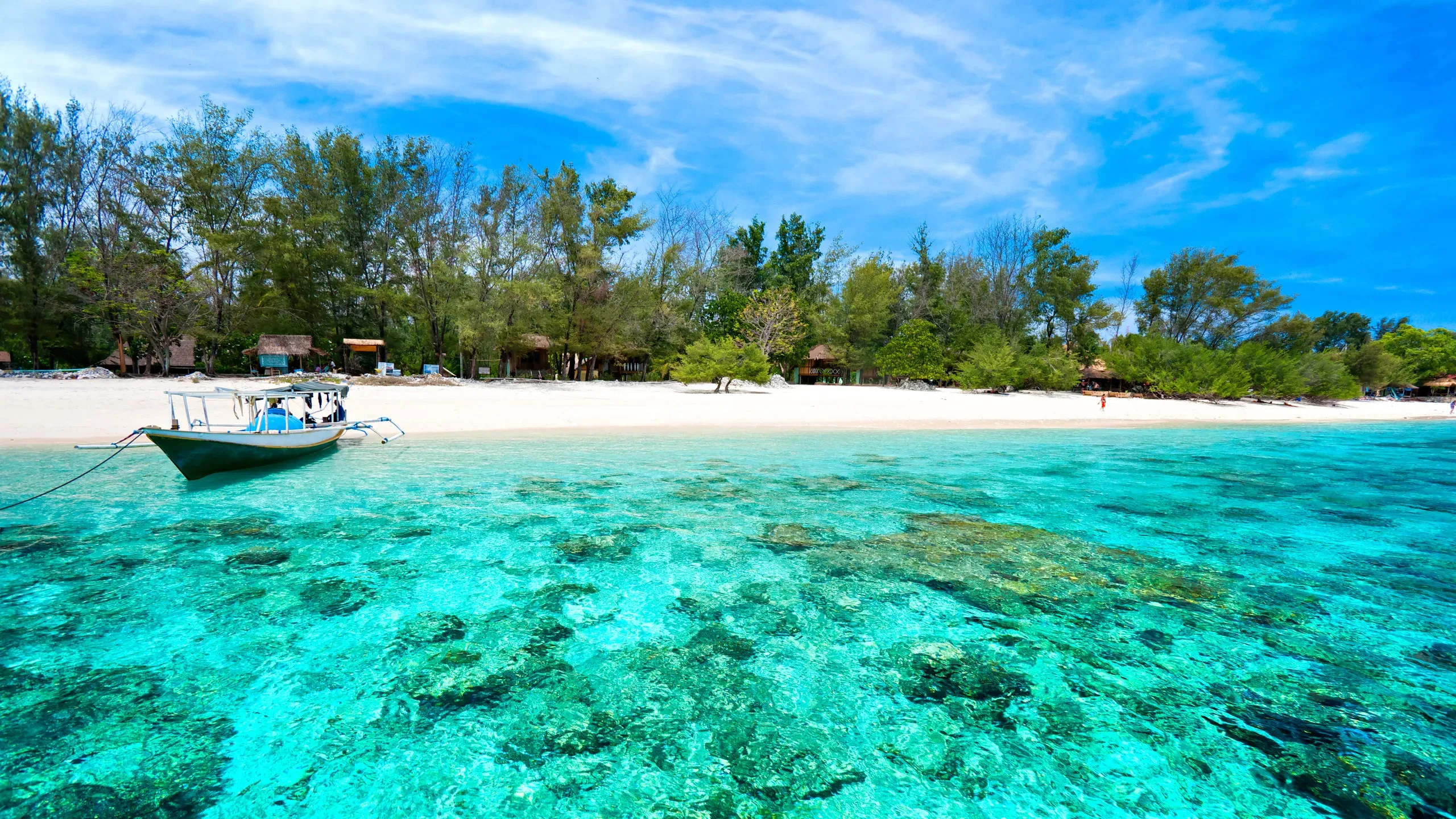 Lombok - Where to Travel in June - Planet Travel Advisor