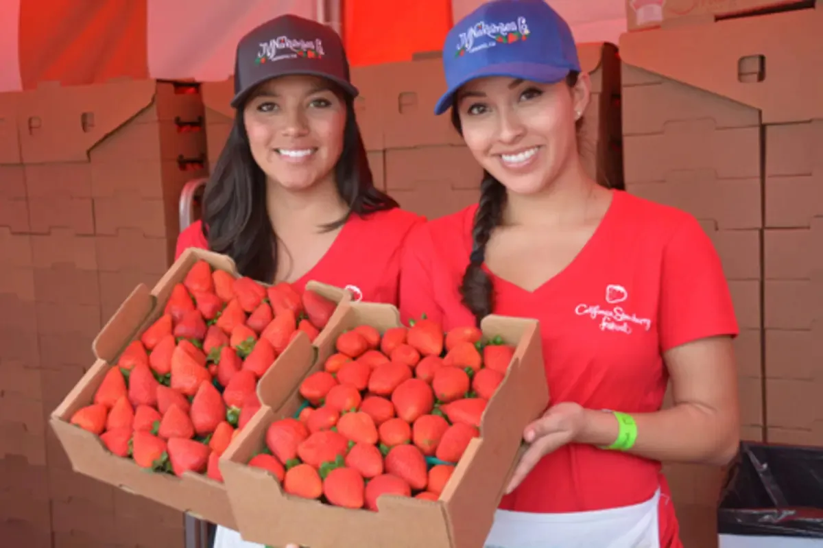 Strawberry Festival in California - Where to travel in may - Planet Travel Advisor