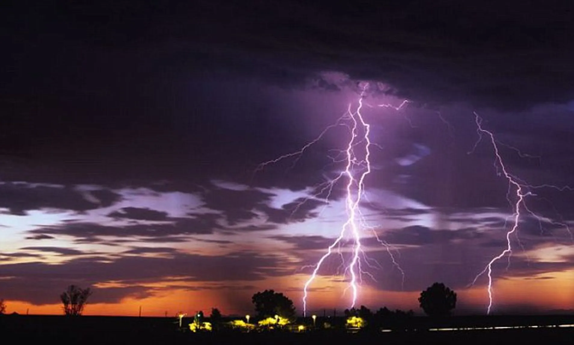 Thunderstorms - Morocco Weather - Planet Travel Advisor