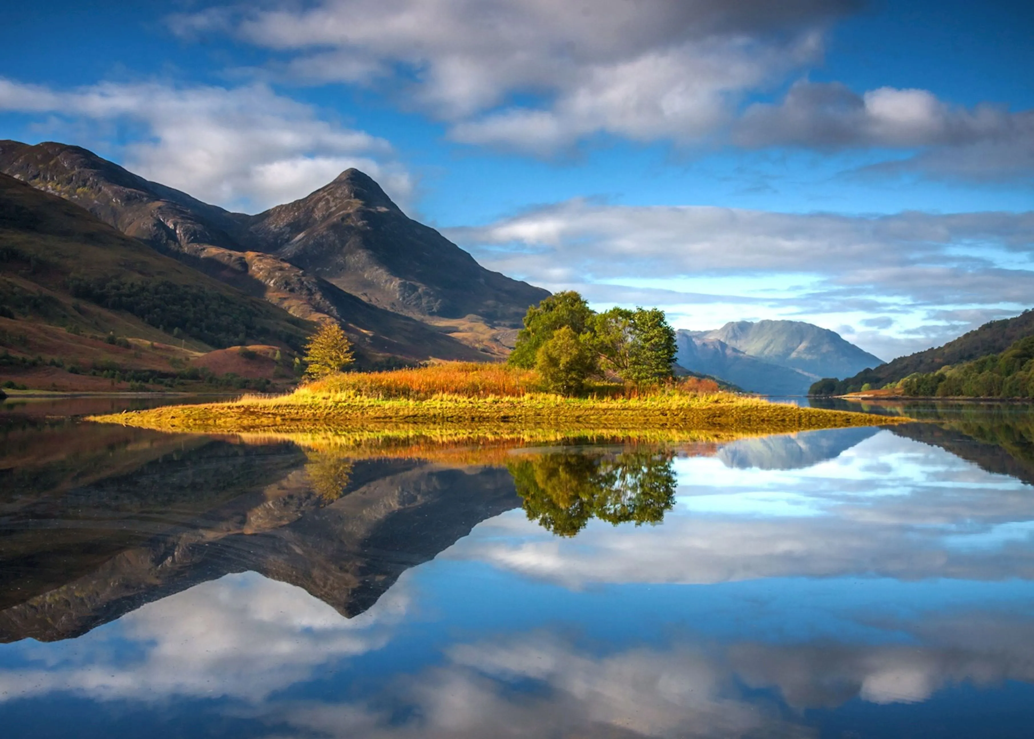 United Kingdom - Where to Travel in September - Planet Travel Advisor