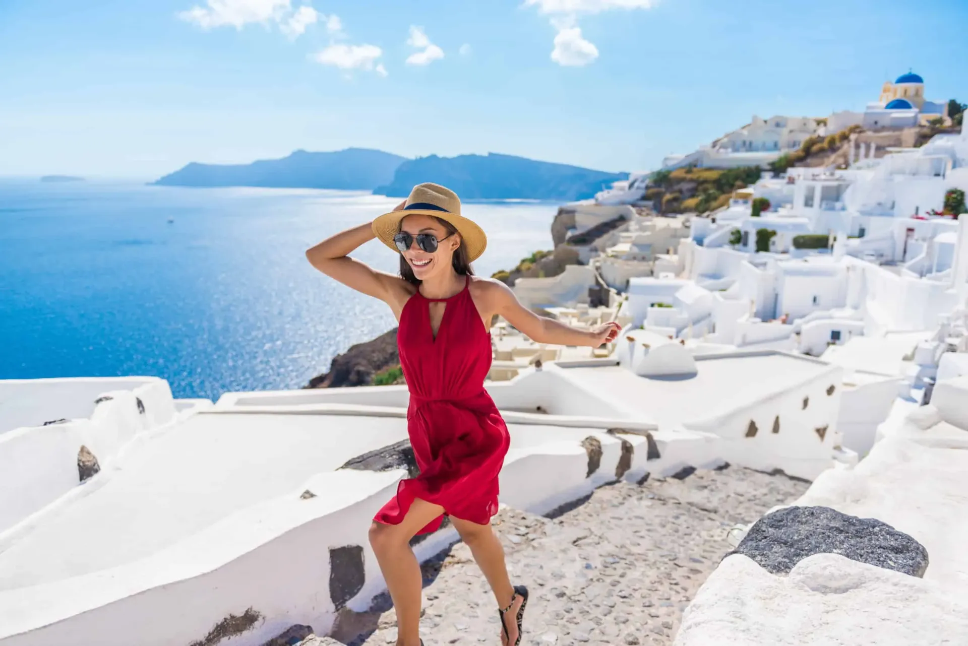 How to Stay Stylish and Comfortable Wherever You Travel