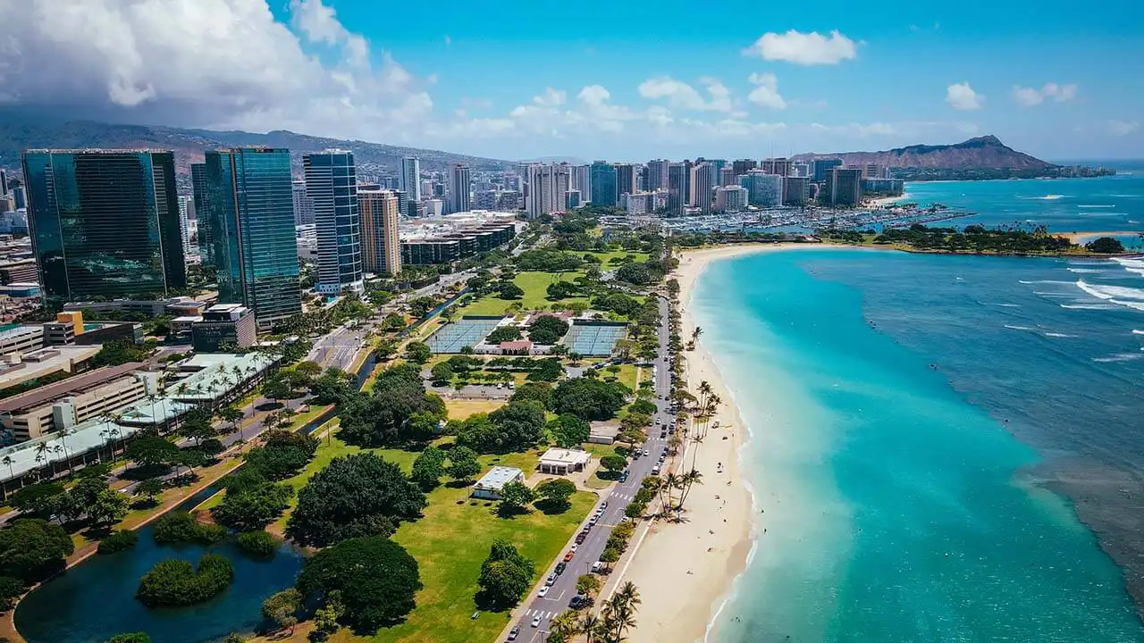 Ala Moana Regional Park - Hawaii Weather in October - Planet Travel Advisor