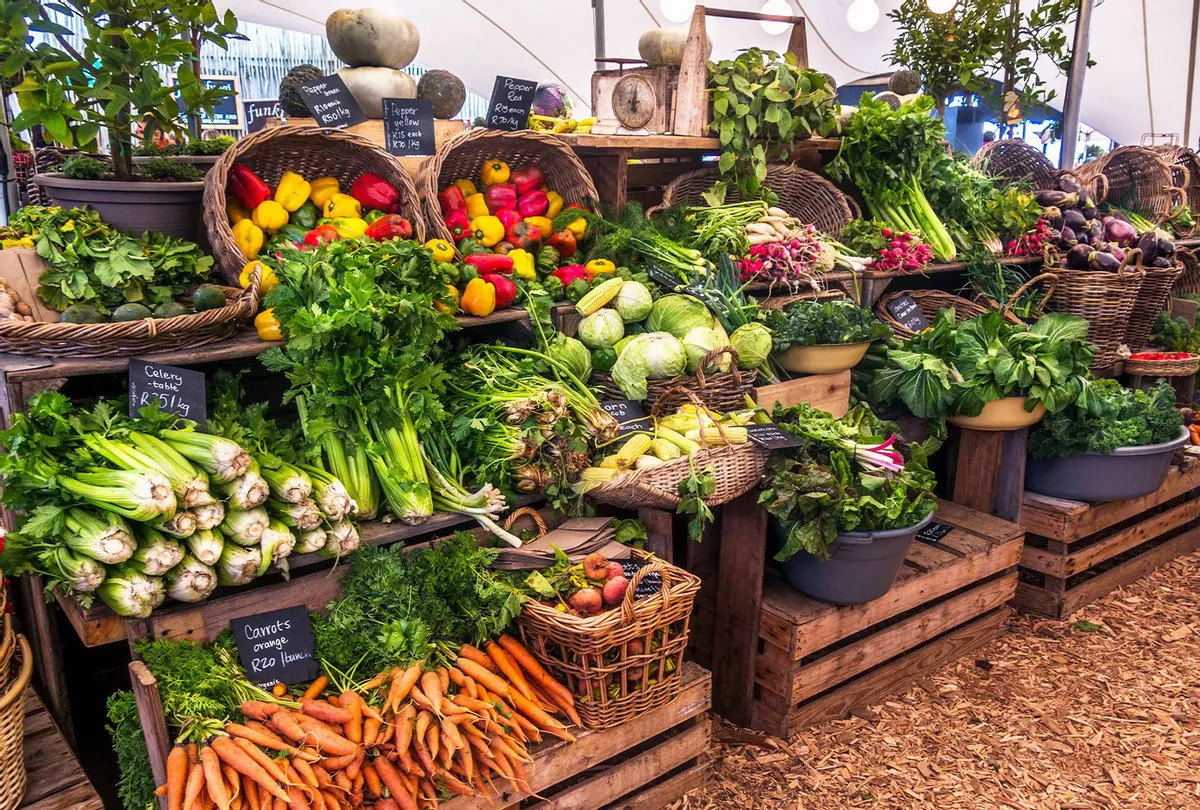 Farmers' Markets - Hawaii Weather in October - Planet Travel Advisor