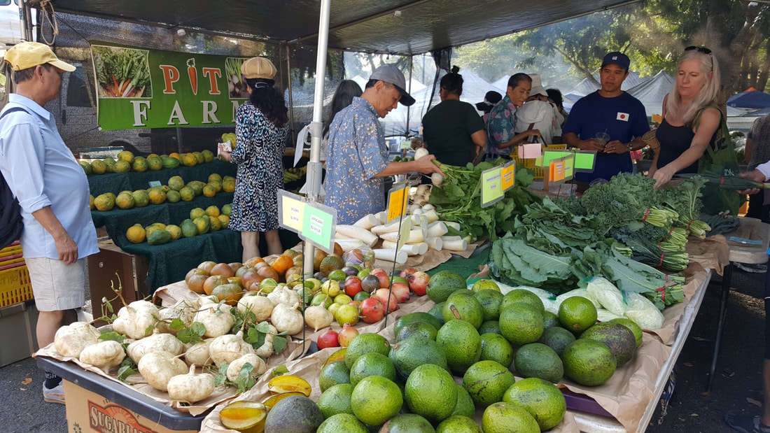 KCC Farmers’ Market - Hawaii Weather in October - Planet Travel Advisor