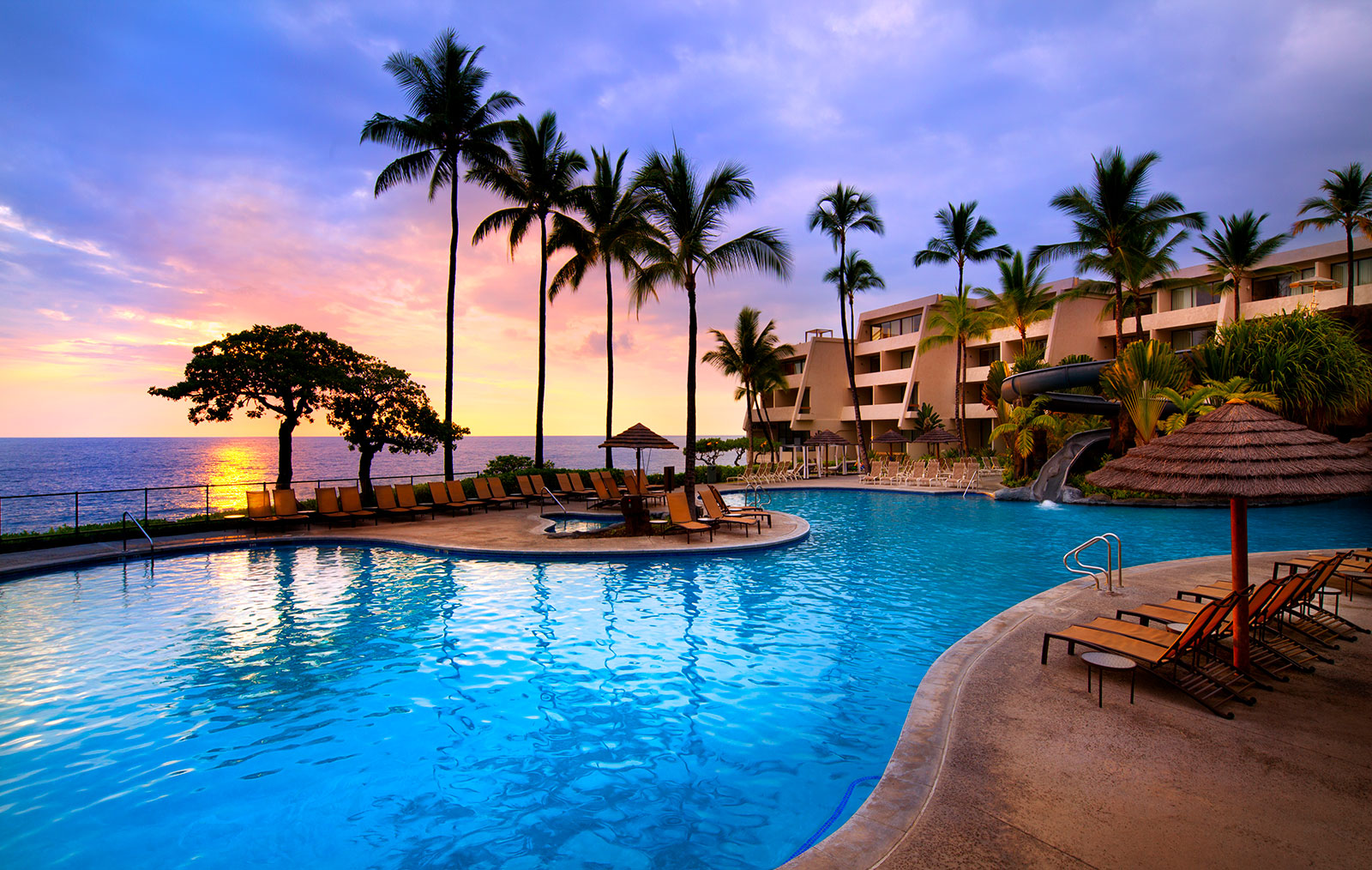 OUTRIGGER Kona Resort & Spa - Hawaii Weather in October - Planet Travel Advisor