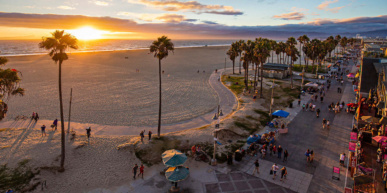 Venice Beach - Top-Rated Attractions & Things to Do in USA - Planet Travel Advisor