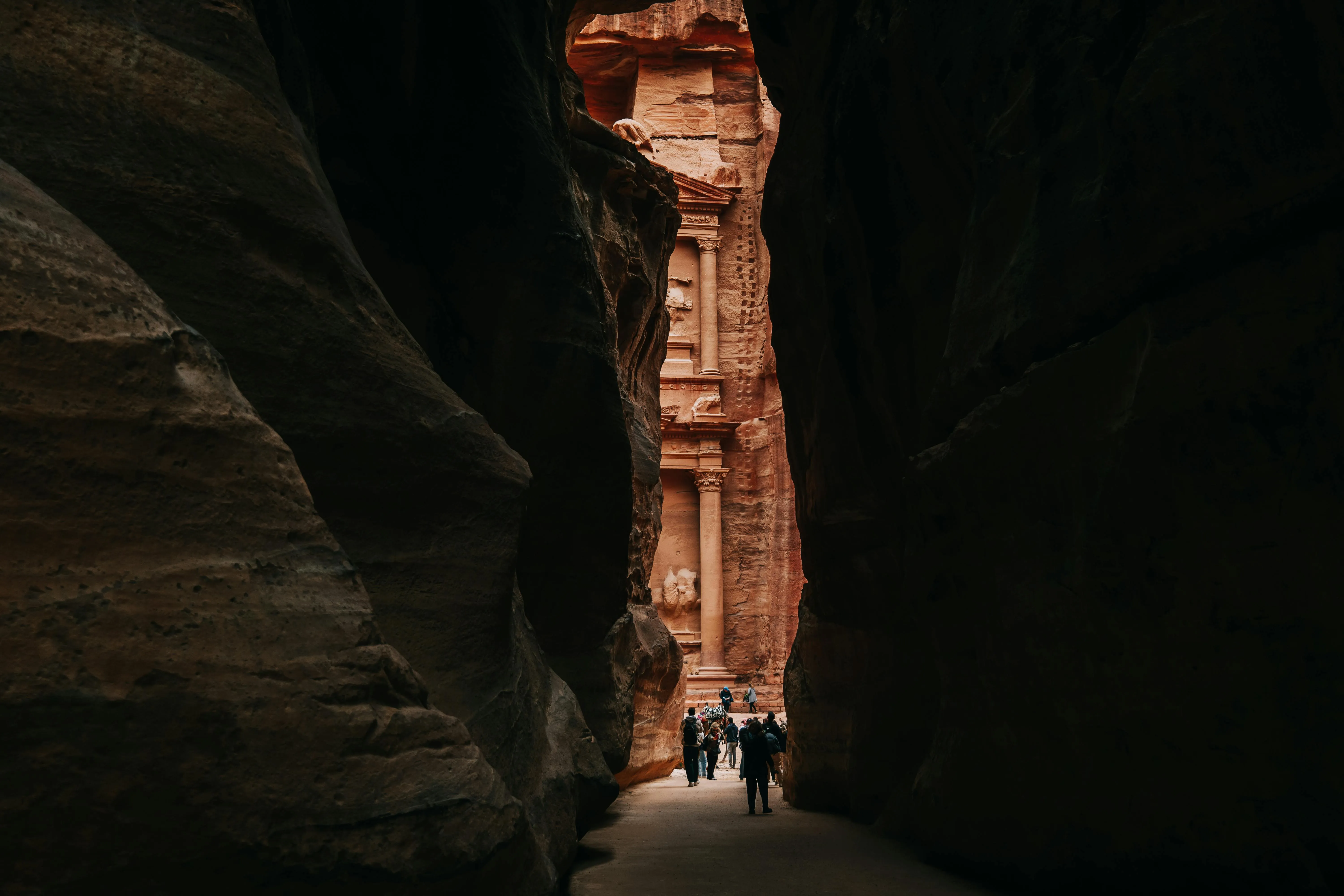 Exploring Petra and Wadi Rum on a Day Tour from Amman