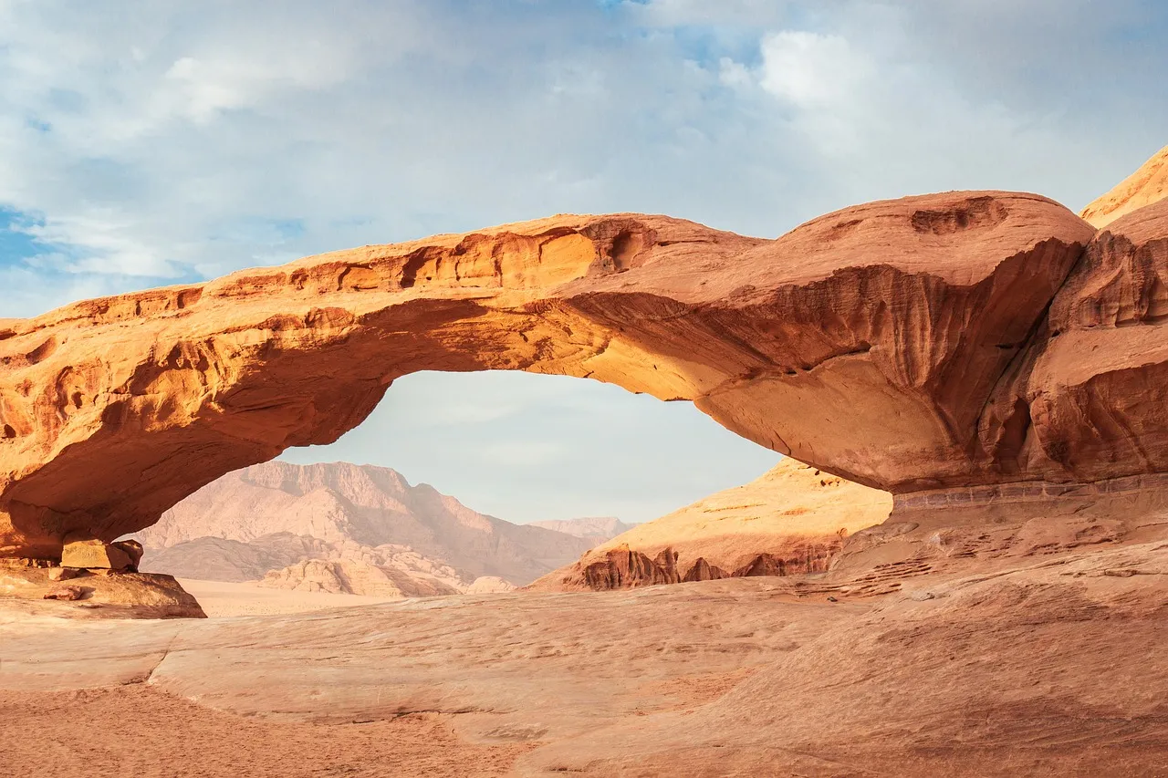 Exploring Petra and Wadi Rum on a Day Tour from Amman