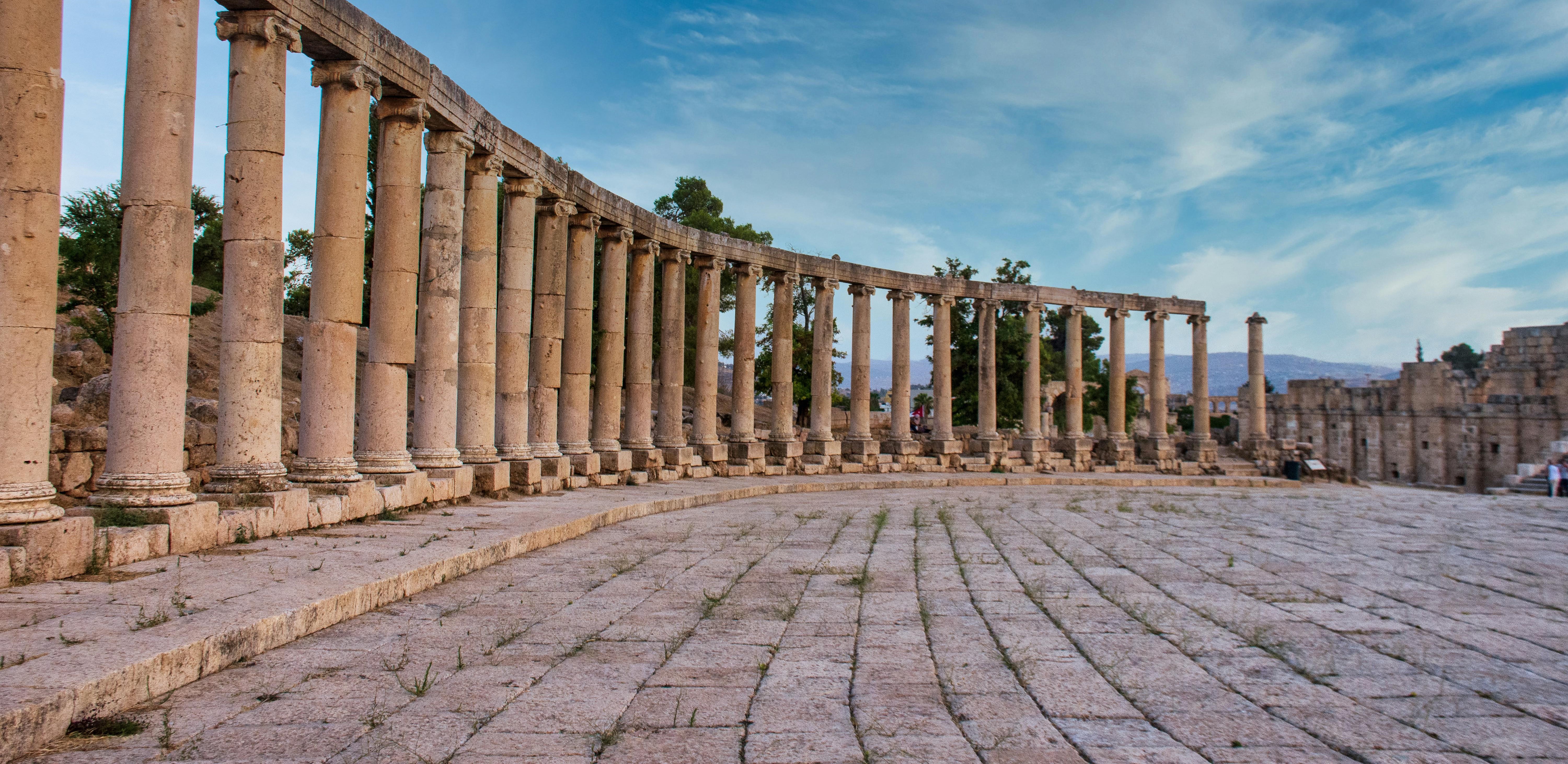 Jerash , Ancient Roman Forum in Jordan - Planet Travel Advisor