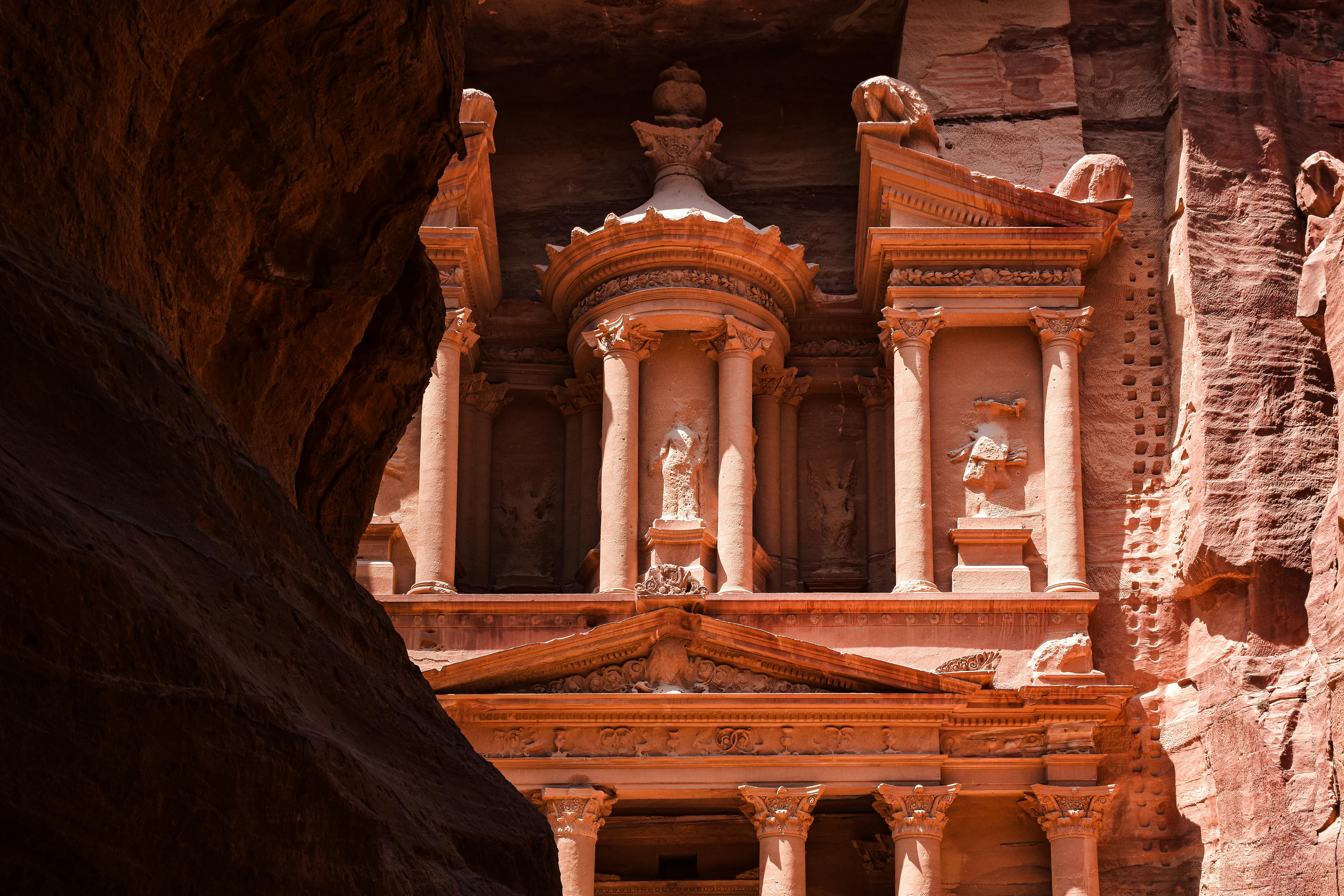 The Treasury in Petra - Planet Travel Advisor