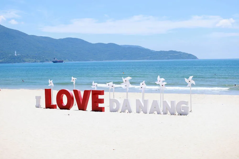 4 Day Relaxing Trip to Danang My Khe Beach