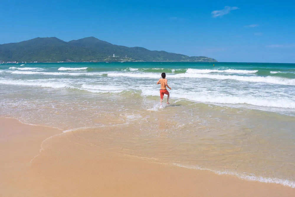 4 Day Relaxing Trip to Danang My Khe Beach