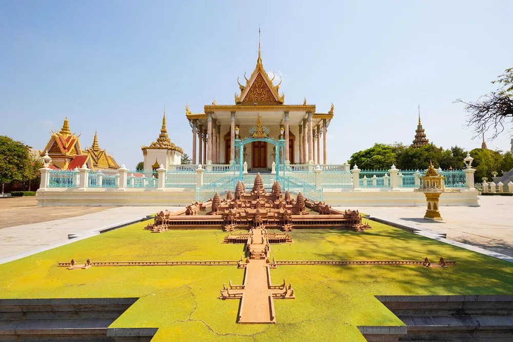 14 Days Vietnam to Cambodia Heritage Tour