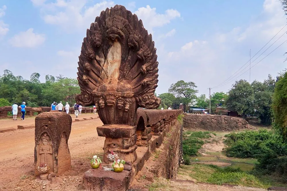 5 Day Tour of Angkor Sambor Prei Kuk and Phnom Penh