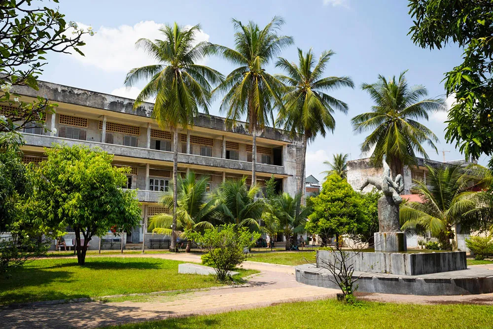 7 Days Phnom Penh, Siem Reap & Koh Rong Sanloem Tour