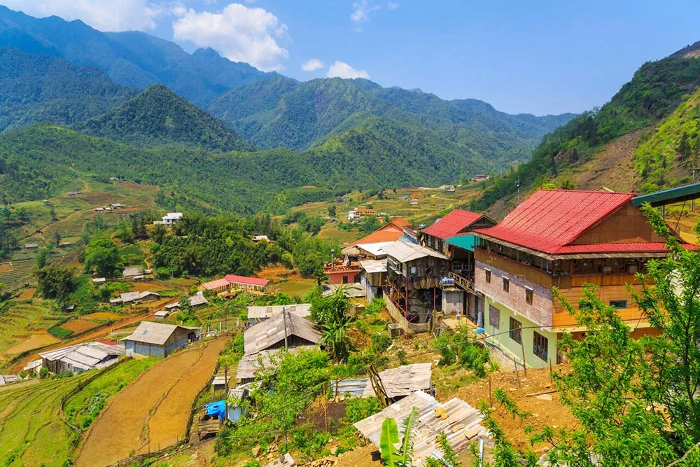Cat Cat Village Overview - Planet Travel Advisor