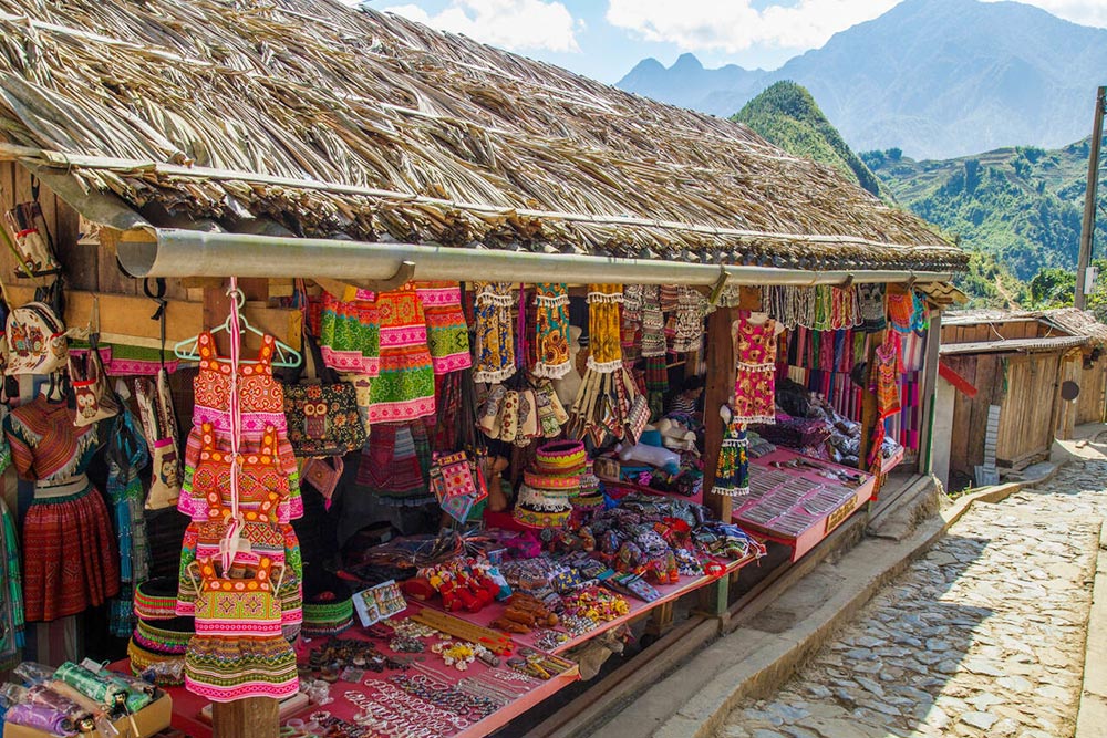 Cat Cat Village Workshops - Planet Travel Advisor Cat Cat Village Workshops - Planet Travel Advisor