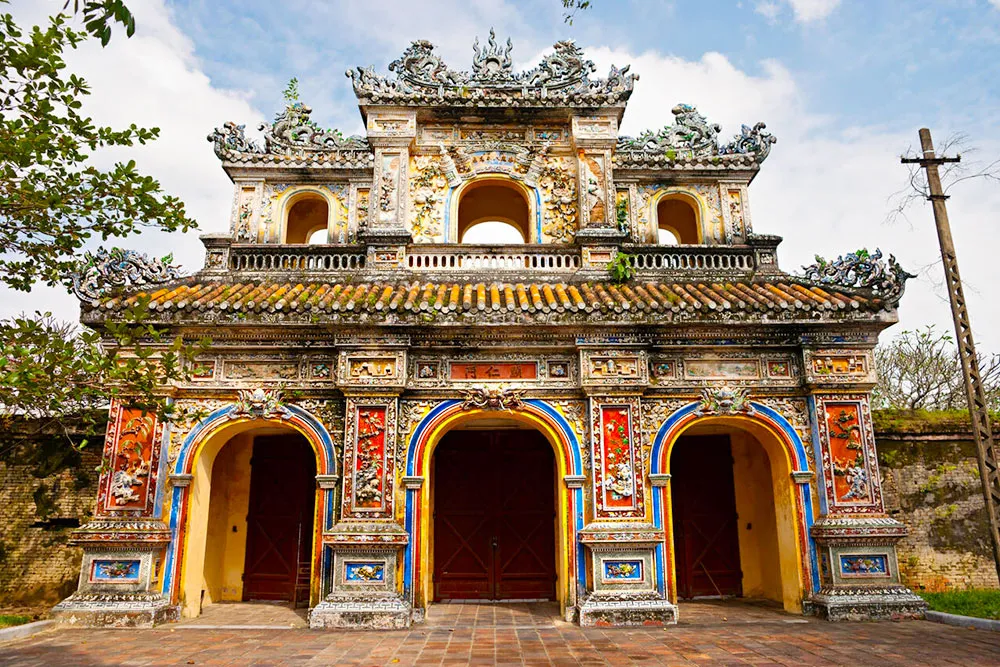 Entrance of Citadel, Hue - Planet Travel Advisro